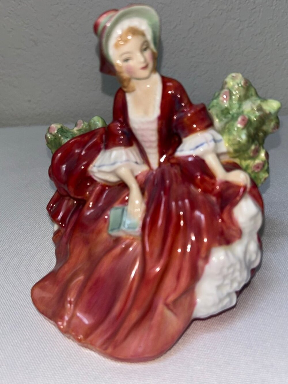 MINT Mid-Century Royal Doulton "LYDIA" Figurine HN1908 Signed SR